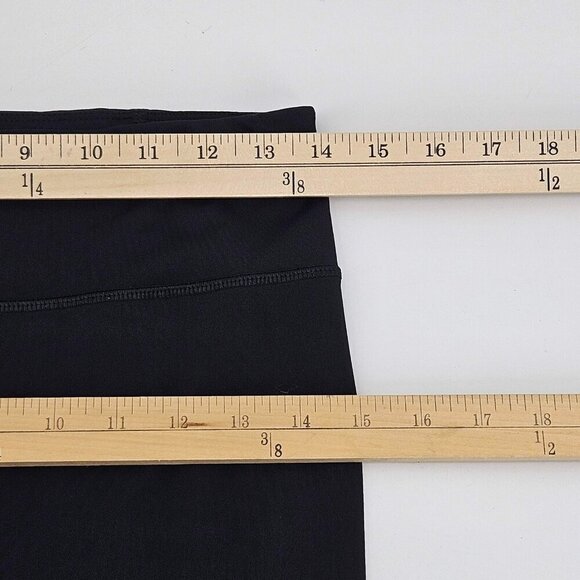 Sweaty Betty Zero Gravity Glitch Print 7/8 Leggings Women’s Size M Activewear - Picture 9 of 11